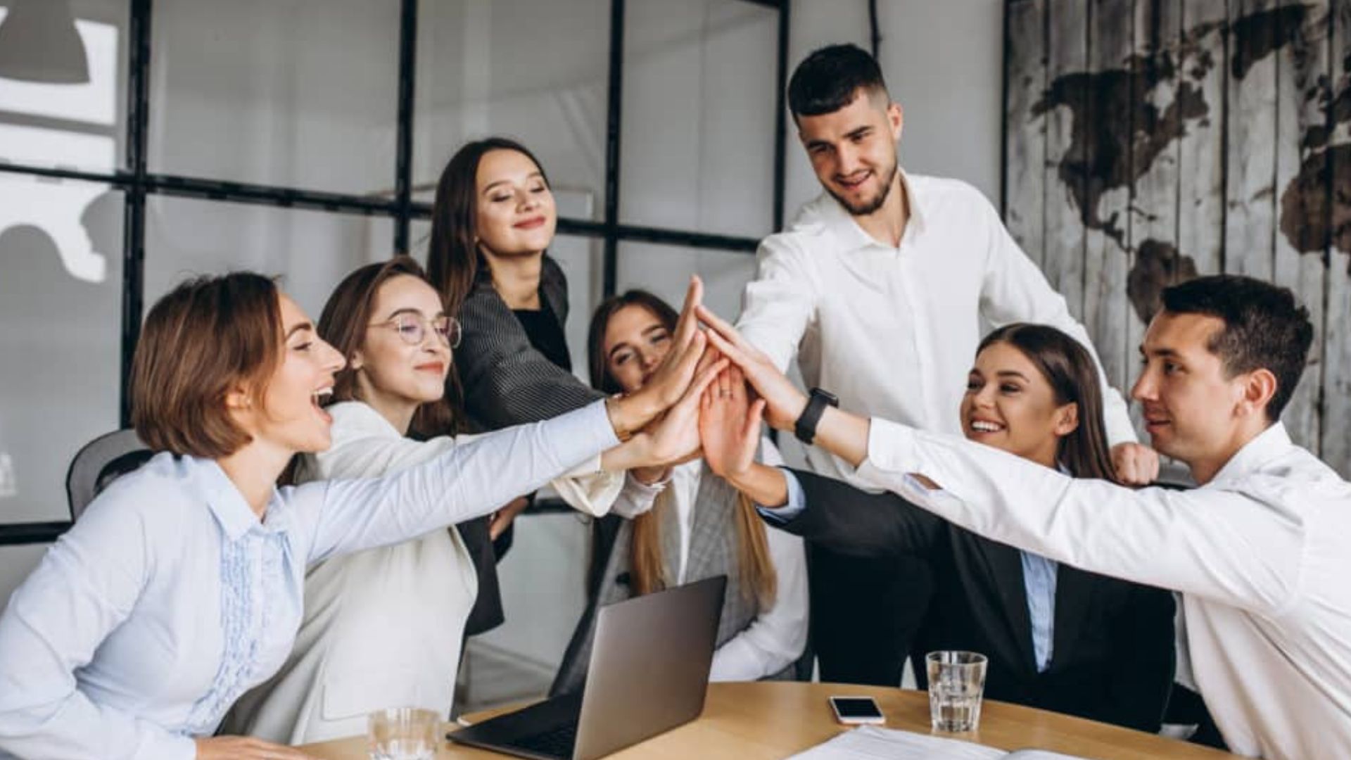 نرم افزار سی ار ام